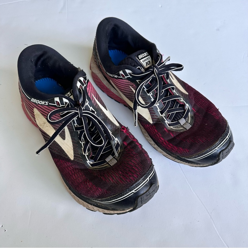 Brooks Ghosts Sneakers